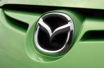 Mazda2 2010 года